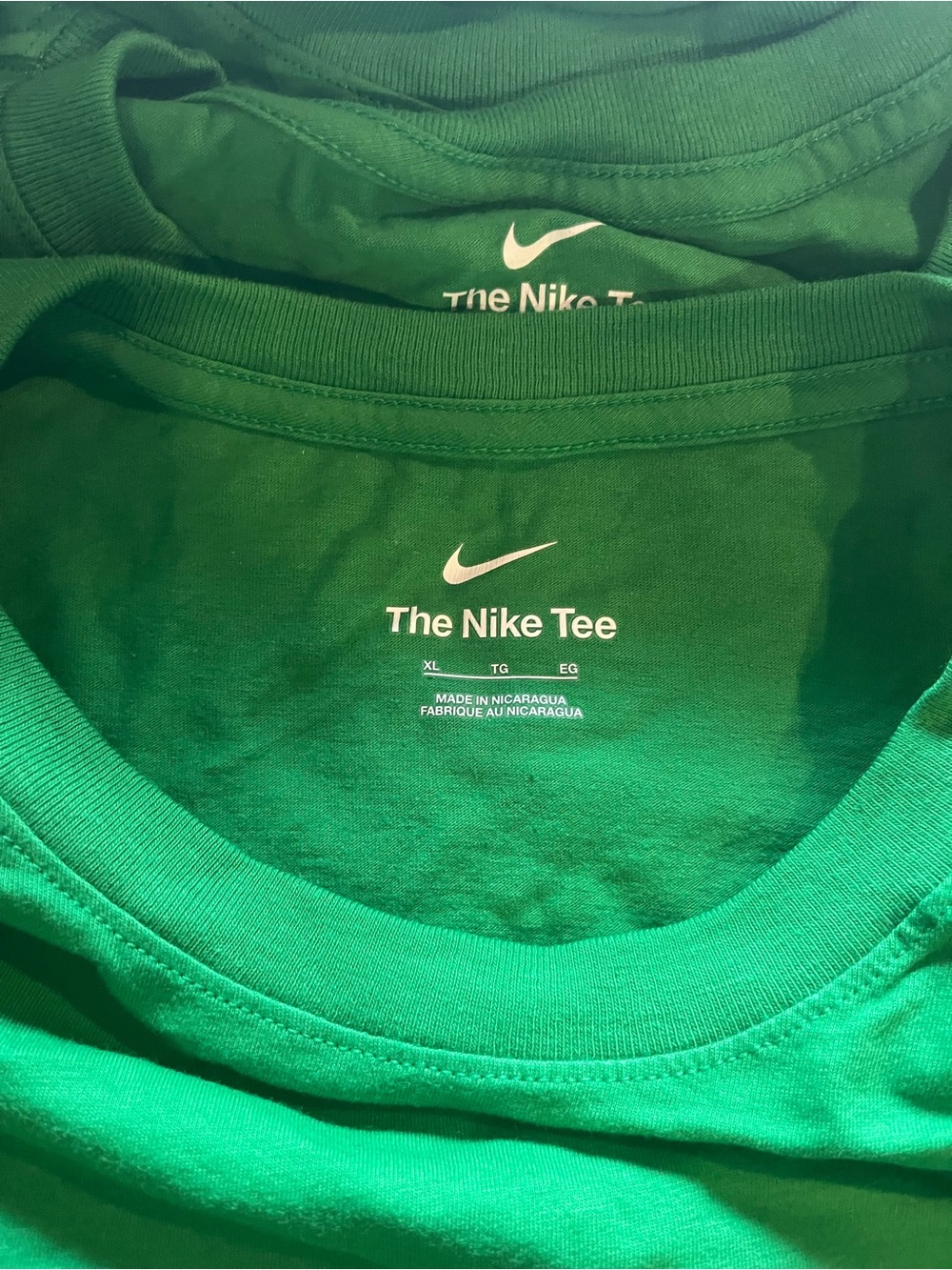 Nike Green Crewneck T-Shirt with White Swoosh NEW